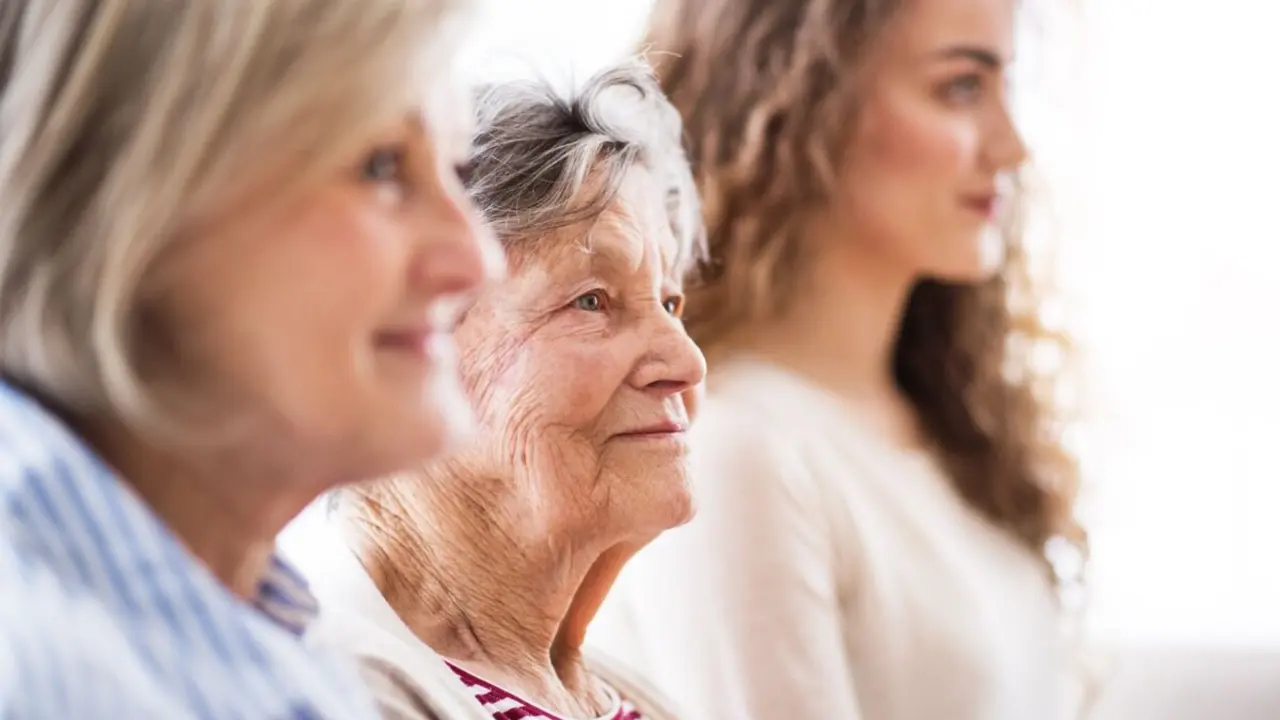 La charla organizada por Hospital Universitario Quir&oacute;nsalud Zaragoza ofrecer&aacute; orientaci&oacute;n y apoyo a cuidadores y familiares de personas con alzh&eacute;imer