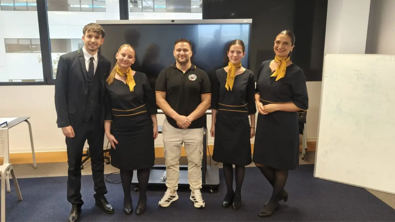 Primeros alumnos de la Air Horizont Academy