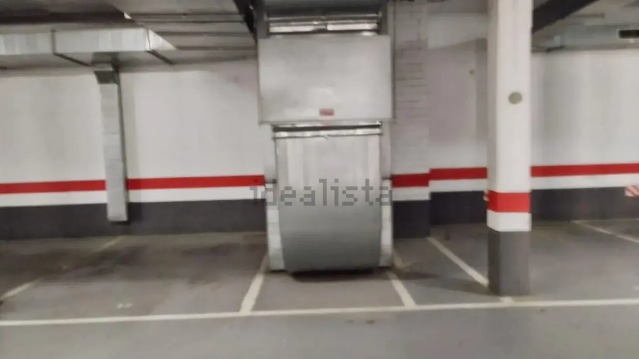 Plaza de garaje en venta en Santa Isabel. - Idealista