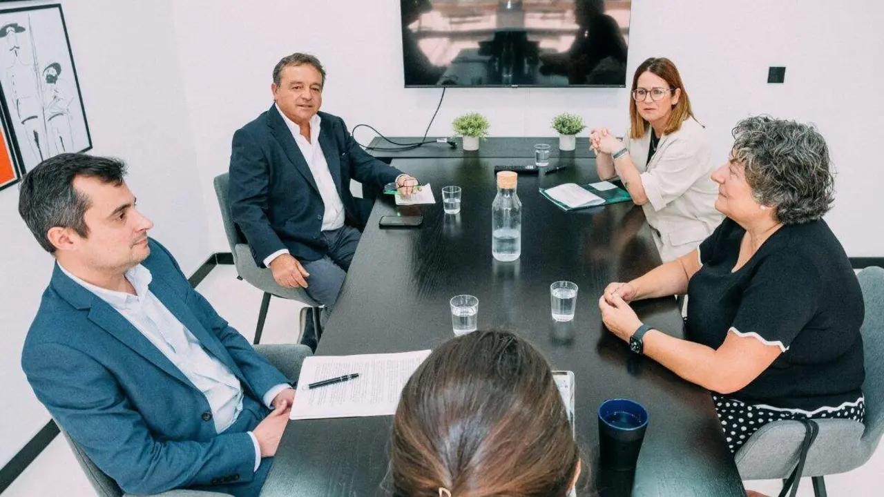 De izquierda a derecha, Hernani Neto (Krolmap), Jes&uacute;s Casal&eacute; (Casal&eacute;), Alo&ntilde;a Ibisate (Levitec) y Mar&iacute;a L&oacute;pez (L&oacute;pez Soriano. / &Aacute;LVARO CALVO