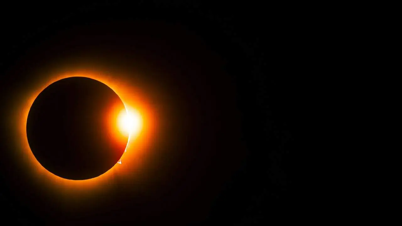 Un eclipse en una imagen de archivo / Pexels