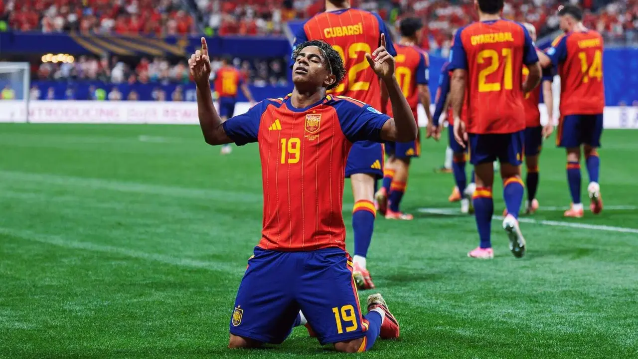 Lamine Yamal celebrando en el Espa&ntilde;a - Arabia Saud&iacute; / RFEF