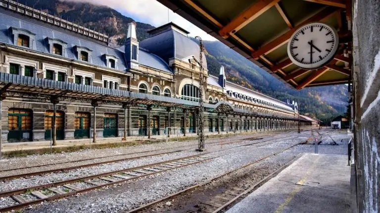 Estaci&oacute;n de Canfranc.