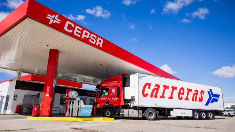 Carreras ya est&aacute; repostando di&eacute;sel 100% renovable en una de las cinco Estaciones de Servicio de Cepsa donde est&aacute; disponible.