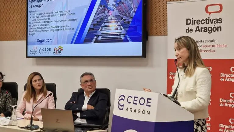Raquel Campos, durante su intervenci&oacute;n en el acto. / A.H. 