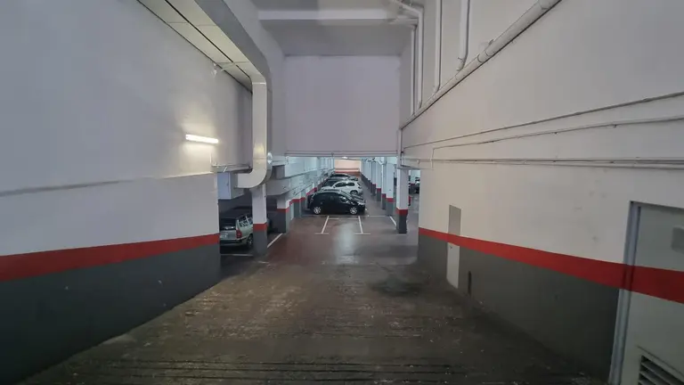 Contar con una plaza de aparcamiento ahorra tiempo... y dinero / IndiQa