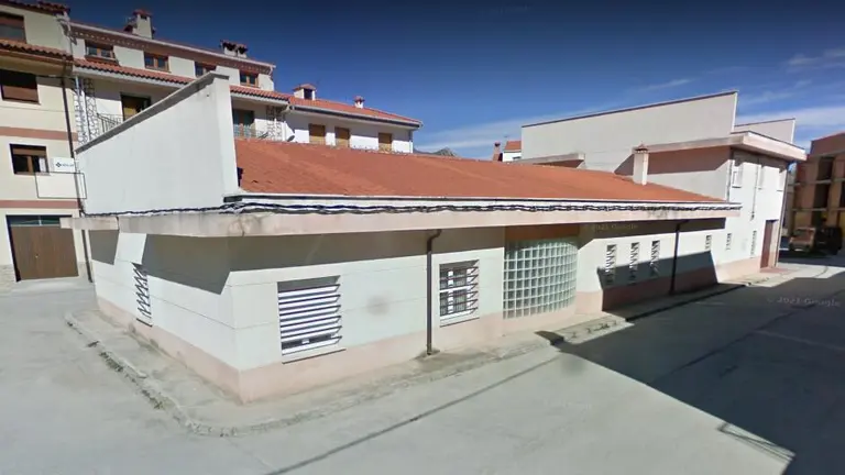 Centro de salud de Aliaga / Google Maps