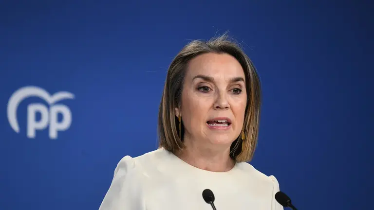 La secretaria general del PP, Cuca Gamarra, durante una rueda de prensa sobre asuntos de actualidad pol&iacute;tica, en la sede Nacional del PP, a 11 de marzo de 2024, en Madrid (Espa&ntilde;a). - Fernando S&aacute;nchez