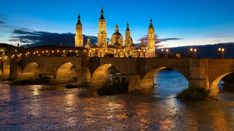 Bas&iacute;lica del Pilar en Zaragoza.