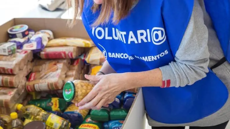 DANA en Valencia: Qu&eacute; alimentos no debes donar y cu&aacute;les son los m&aacute;s necesarios