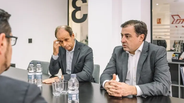 En esta entrevista con HOY ARAG&Oacute;N, Gustavo Caballero, de Miralta Bank y Ricardo Zion de TWC ponen en valor la alternativa financiera / &Aacute;lvaro Calvo para HOY ARAG&Oacute;N