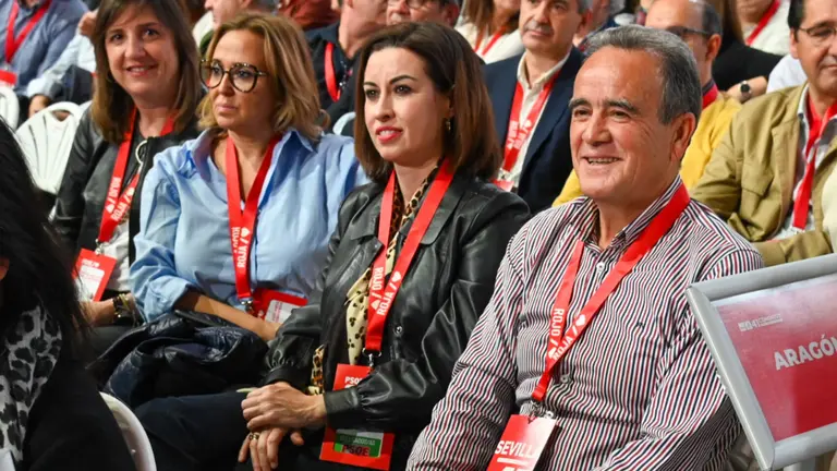 El sector 'lambanista' en una foto: de derecha a izquierda, S&aacute;nchez Quero, Teresa Ladrero, Mayte P&eacute;rez y Lola Ranera / PSOE