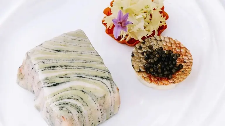 Elaboraci&oacute;n con caviar oscense de To&ntilde;o Rodr&iacute;guez, de La Era de los Nogales / Caviar Pirinea