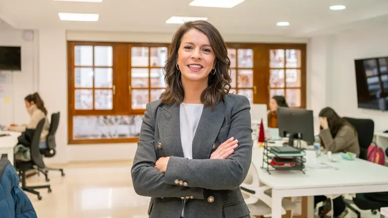 Yanira Vallejo, directora general de Cualimetal. / &Aacute;lvaro Calvo para HOY ARAG&Oacute;N