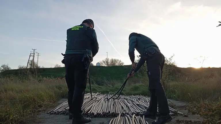 La Guardia Civil detiene al presunto autor de un robo de 4,5 km cable de cobre en La Sotonera (Huesca) / G.C.