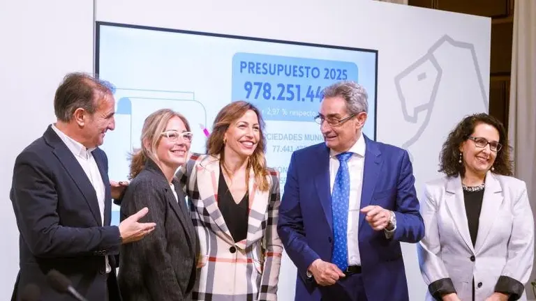 Acuerdo entre PP y Vox para la aprobaci&oacute;n de los presupuestos municipales de Zaragoza. (Foto de archivo).