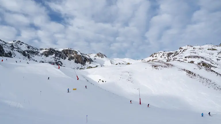 Estaci&oacute;n de esqu&iacute; de Formigal. / Aram&oacute;n