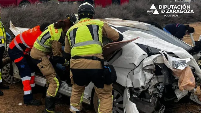 Fotograf&iacute;a del accidente en la A-221./ Diputaci&oacute;n Provincial de Zaragoza