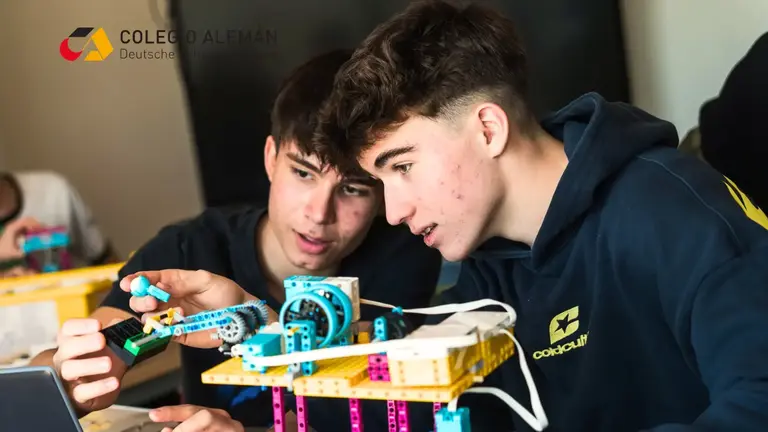 Alumnos de bachillerato del Colegio Alem&aacute;n de Zaragoza