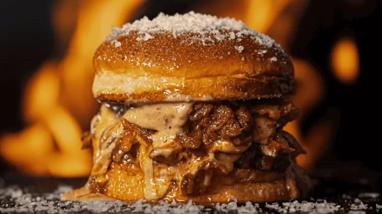 Zaragoza tiene la 'hamburguesa italiana' que est&aacute; arrasando en toda Espa&ntilde;a