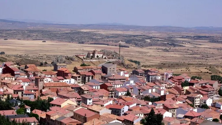 Vista del pueblo de Bronchales. / Turismo de Arag&oacute;n