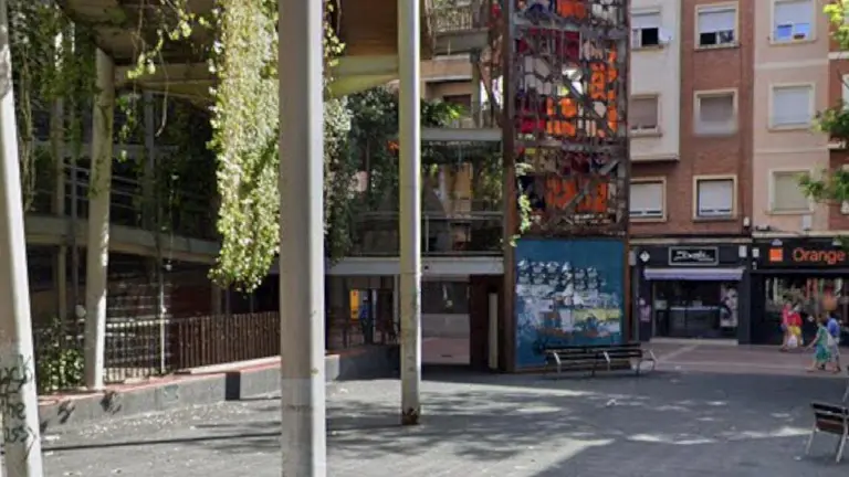 Calle del barrio de Delicias en la que la v&iacute;ctima denunci&oacute; el acoso / Google Maps