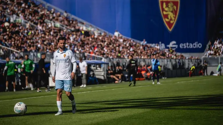 Sebas Moyano durante un partido con el Real Zaragoza en el Ibercaja Estadio / Marcos Cebri&aacute;n