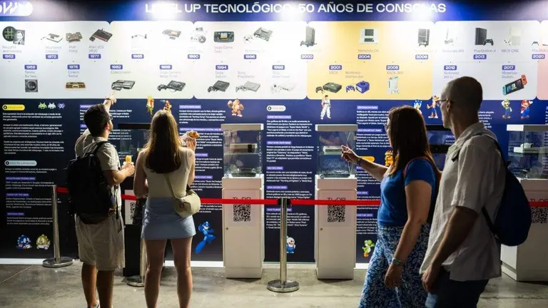 Level Up Tecnol&oacute;gico: 50 a&ntilde;os de consolas. / OWN ZARAGOZA