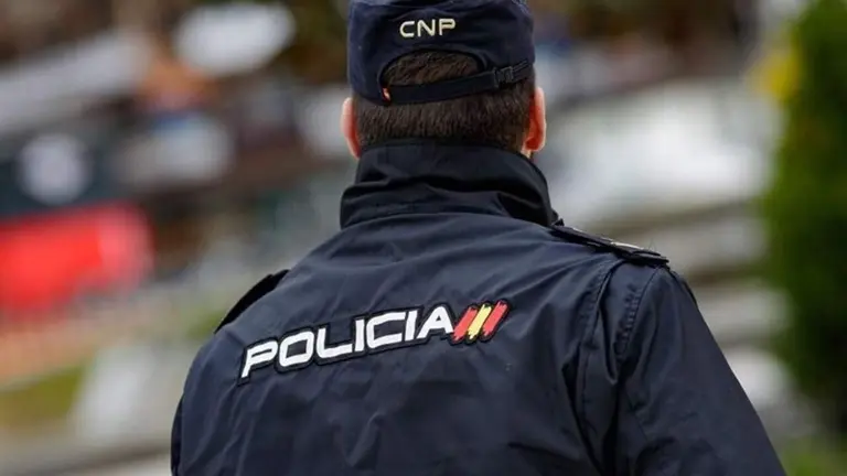 Un agente de la Polic&iacute;a Nacional. / EP