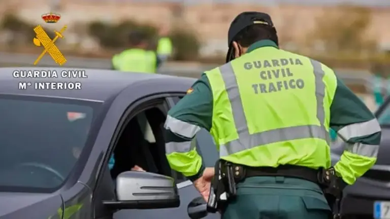 La Guardia Civil de Tr&aacute;fico