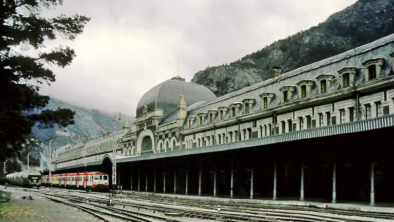 Estaci&oacute;n Internacional de Canfranc