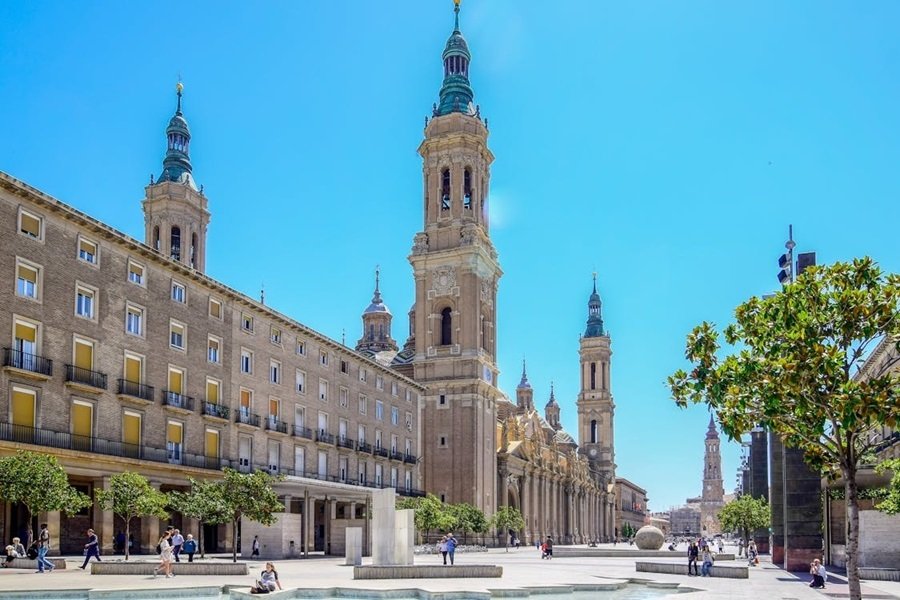 La plaza del Pilar es la segunda plaza peatonal más grande de la UE