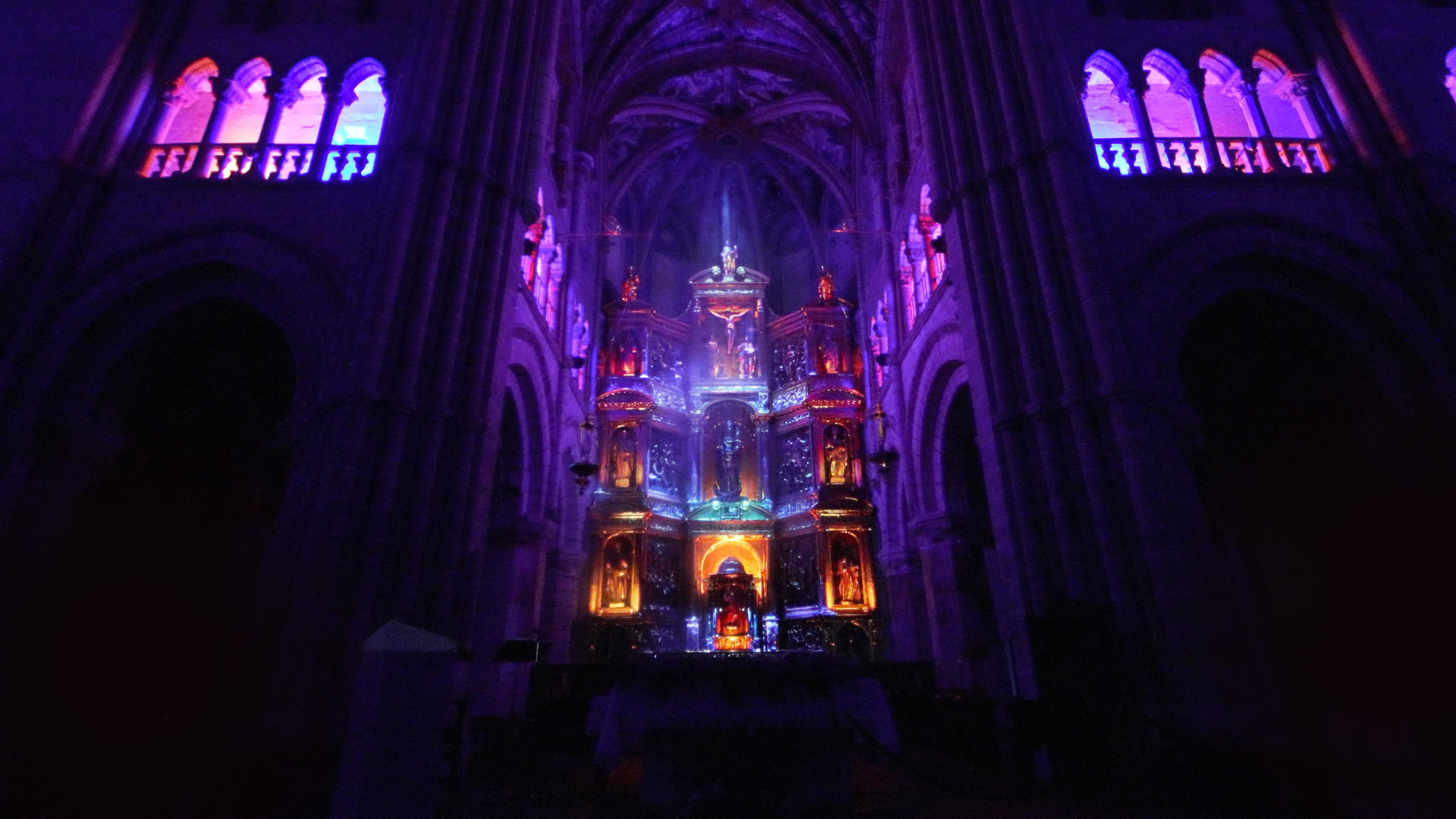 Presentación de Hydria, la visita nocturna de la Catedral de Tarazona. / HA