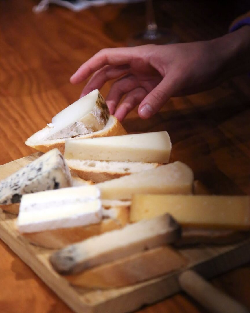 Las tablas de queso de este bar de la Magdalena son míticas / Bar Estudios