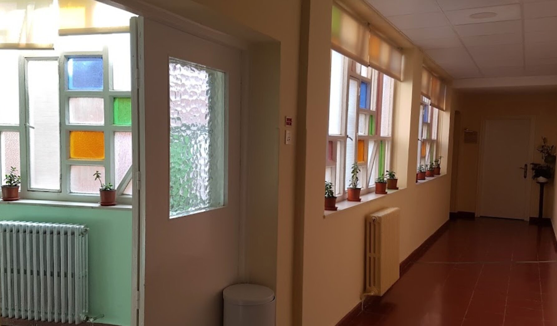 Uno de los pasillos interiores de la planta baja de la Quinta Julieta / HOY ARAGÓN