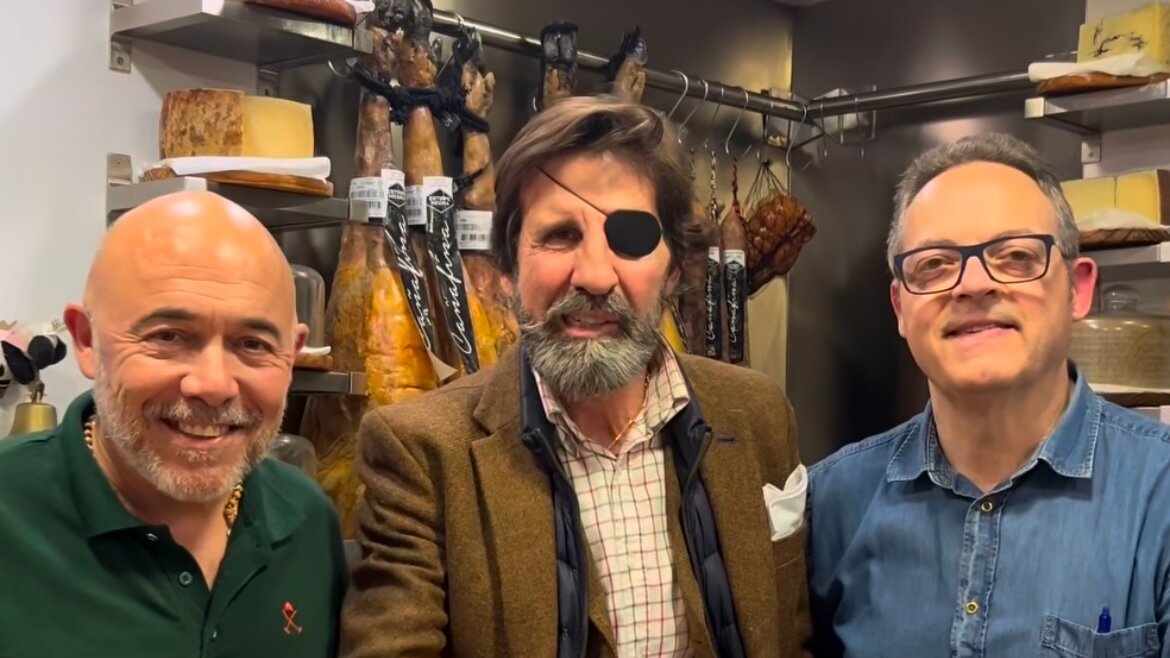 Juan José Padilla en Taberna el Sardi. / INSTAGRAM