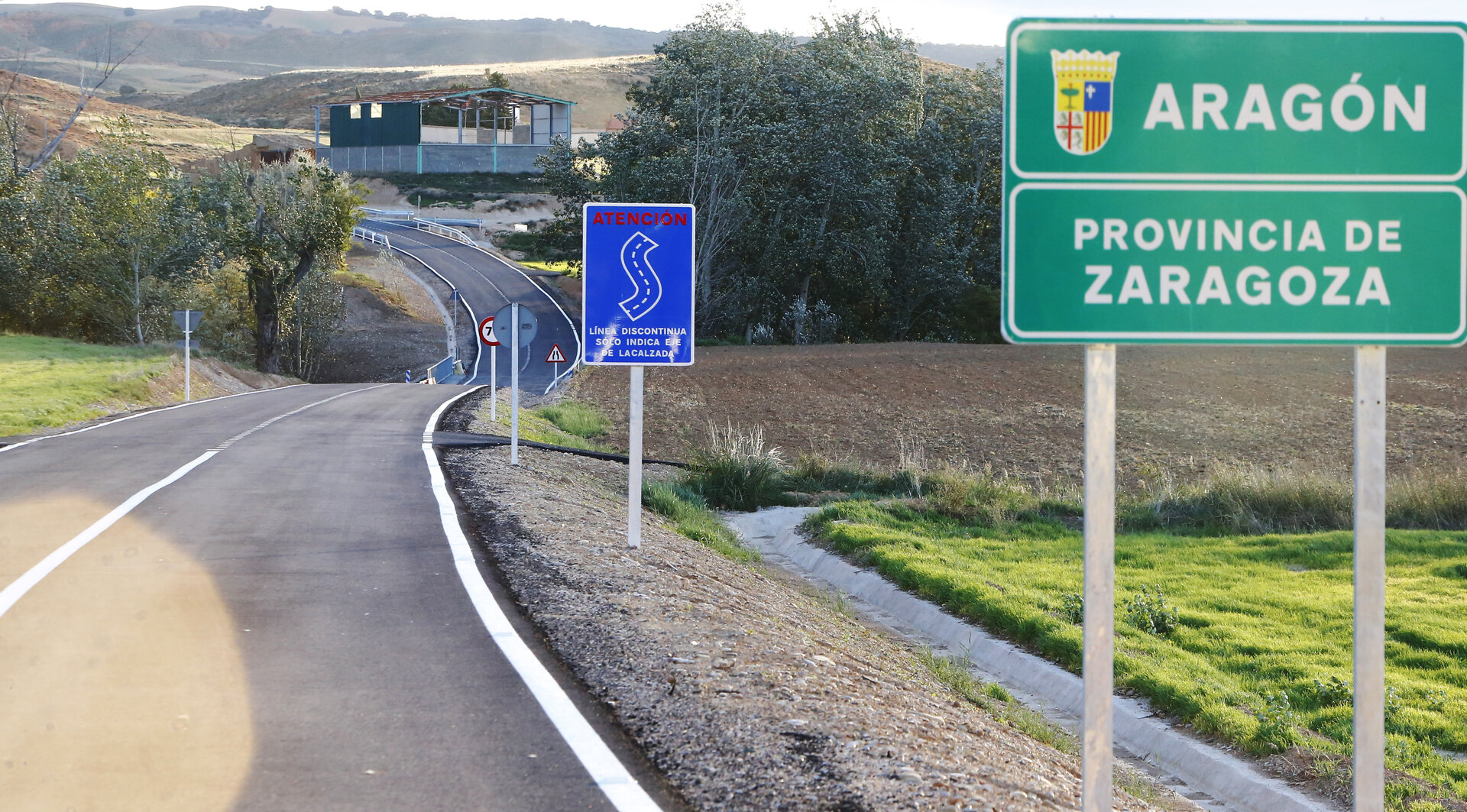 La carretera de Pozuel de Ariza / Alfonso Reyes