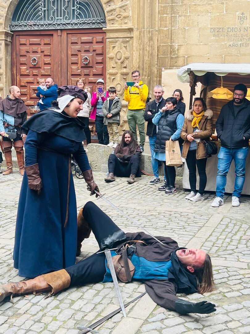 Durante estos días se celebran diferentes representaciones de la época medieval. / AYUNTAMIENTO DE SOS