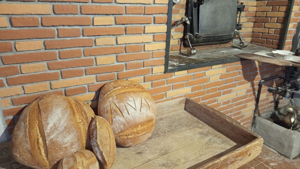 Panadería Mendiara, en Ansó (Huesca).