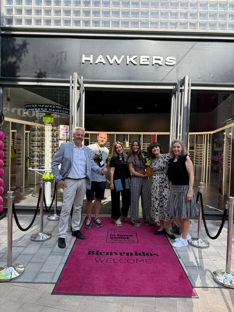 Inauguración Hawkers