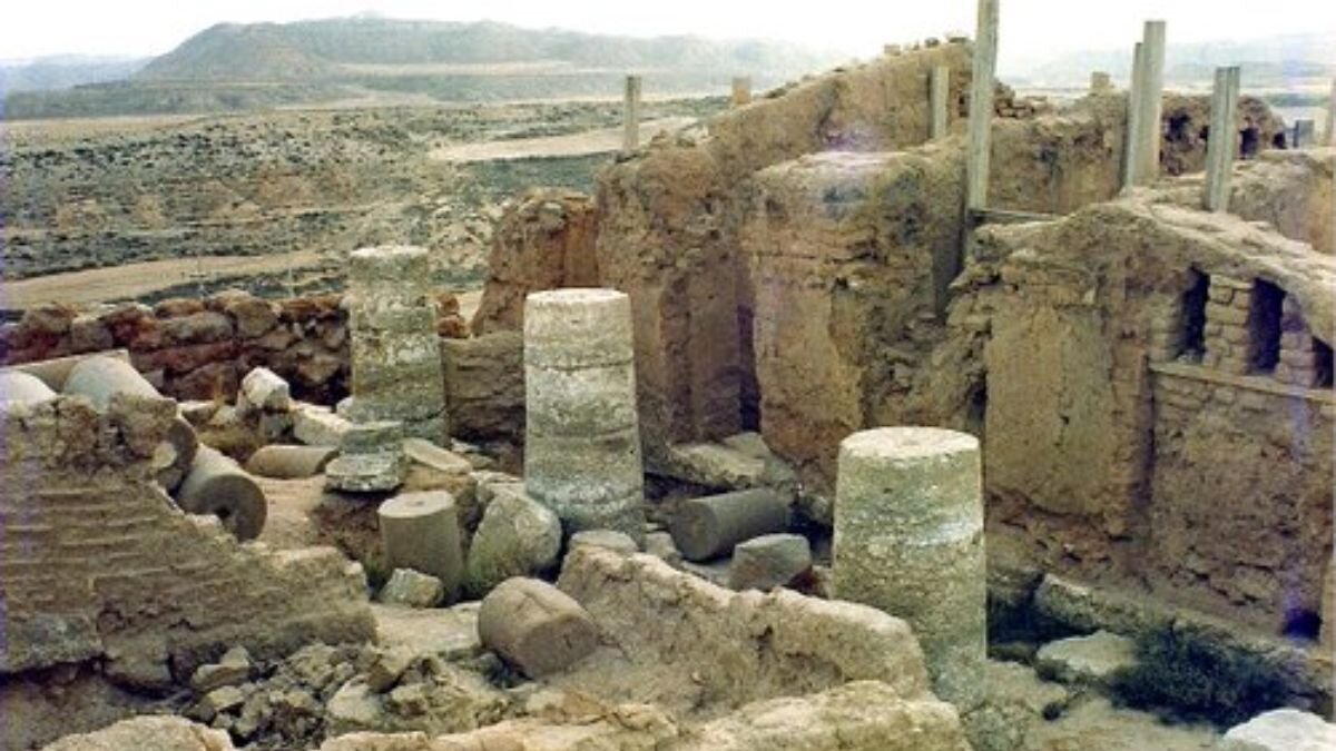 Restos de la ciudad celtíbera de Contrebia Belaisca, en Botorrita. / TURISMO ARAGÓN