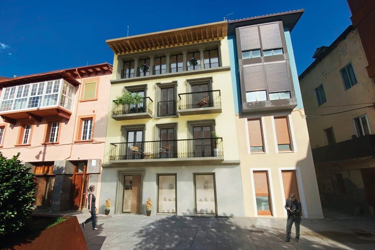Biscós 8, Jaca