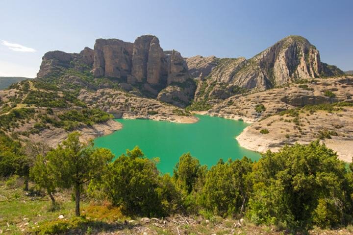 Embalse de Vadiello, en el Parque Natural de la Sierra de Guara
