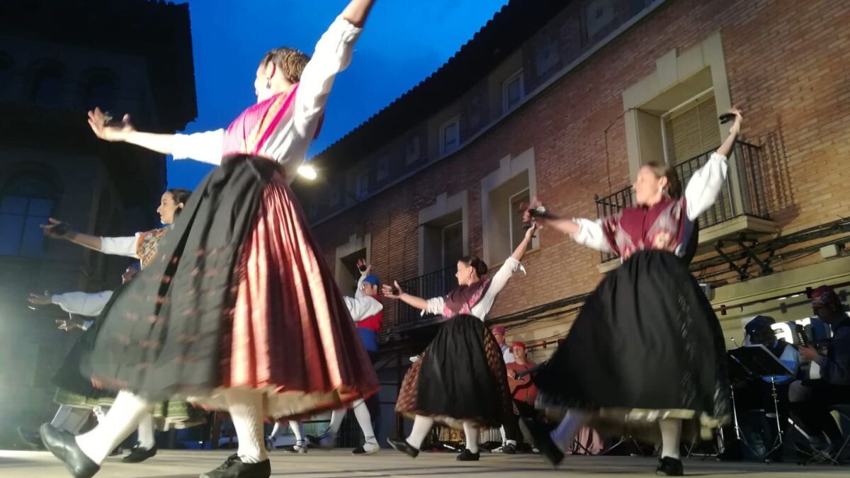 Certamen de jotas en las Fiestas de Cariñena. / AYTO. CARIÑENA