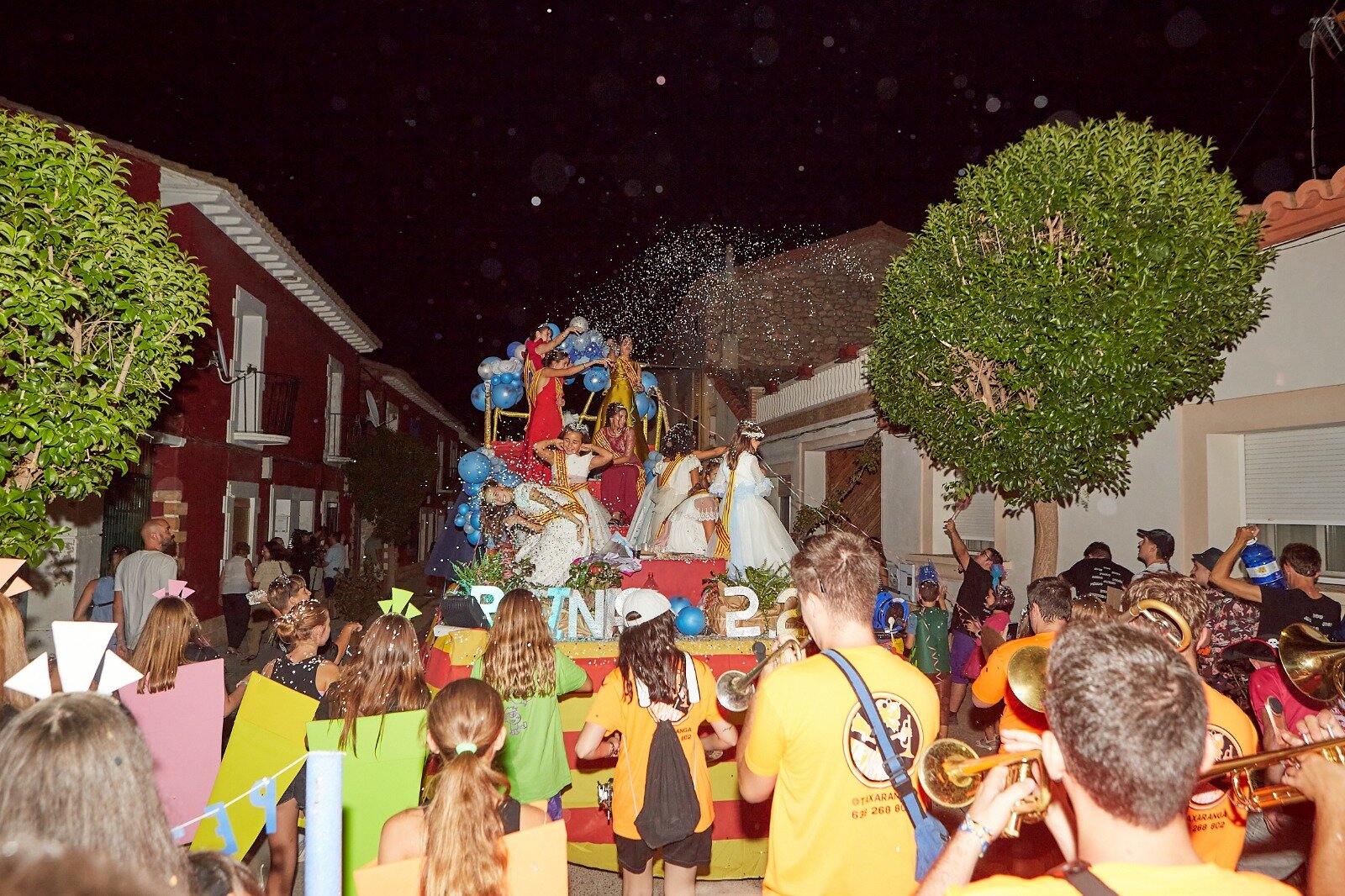 Desfile de carrozas de Belchite