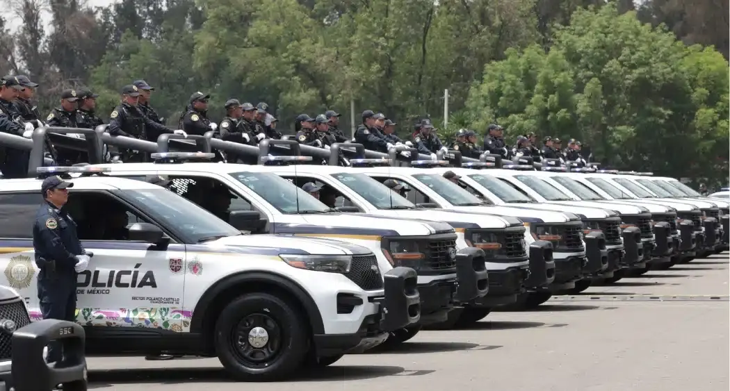 Más de 3.000 patrullas de Ciudad de México equipan la tecnología TETRA de Teltronic / Teltronic