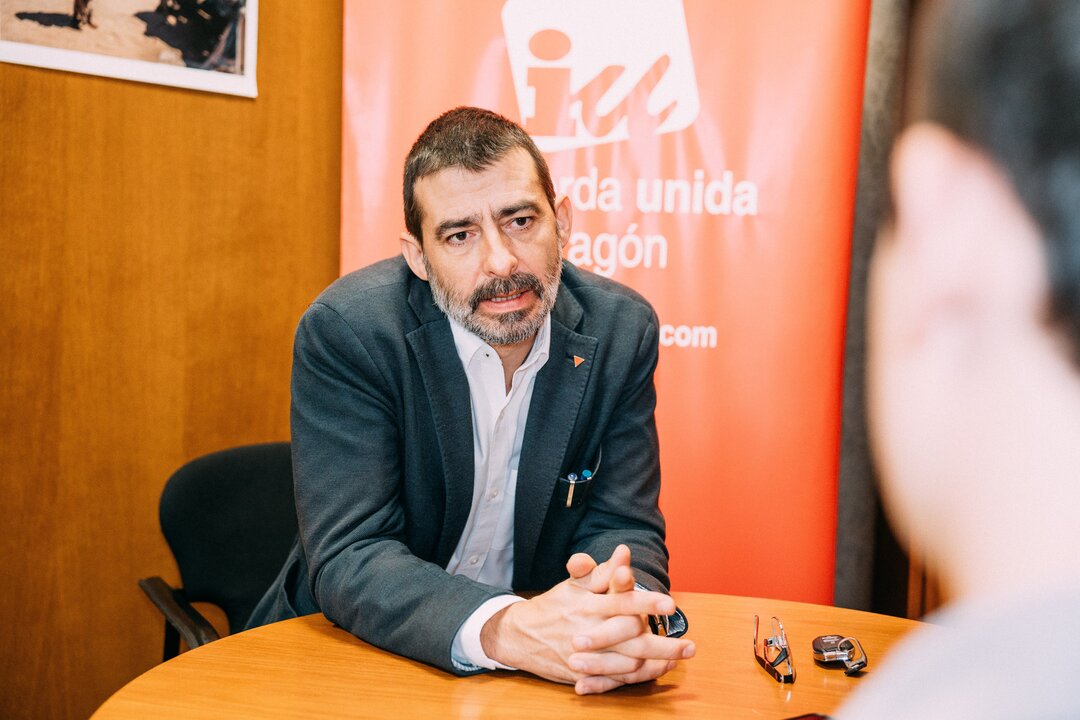 El portavoz de Izquierda Unida en las Cortes, Álvaro Sanz./ Álvaro Calvo