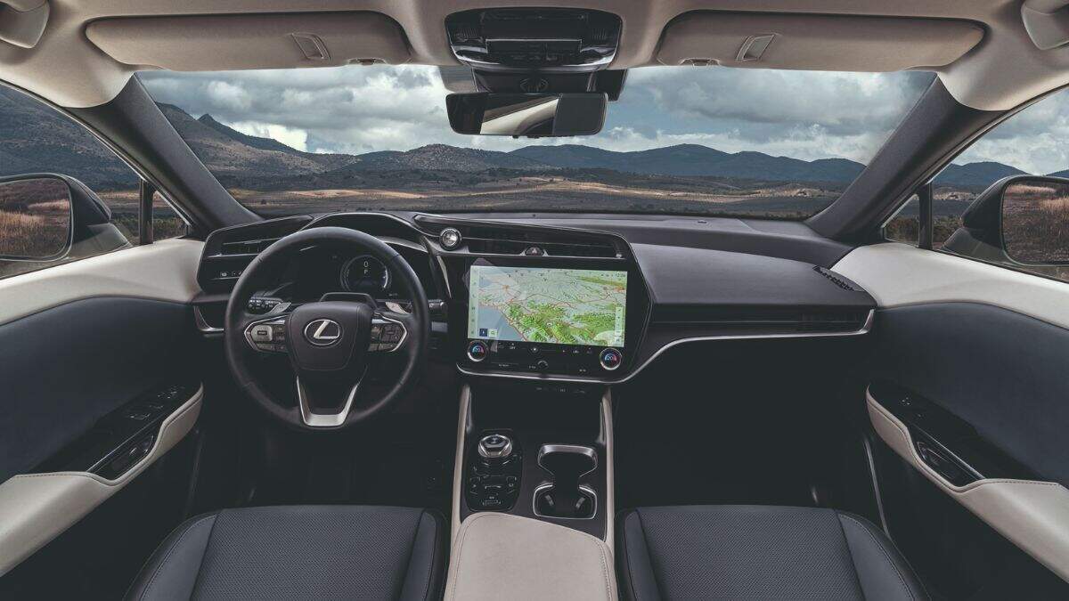 Interior del Lexus RZ. / Lexus