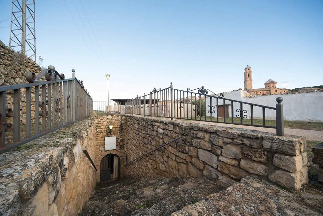 Una ruta por Belmonte de San José entre calles empedradas y mucha historia / HOY ARAGÓN