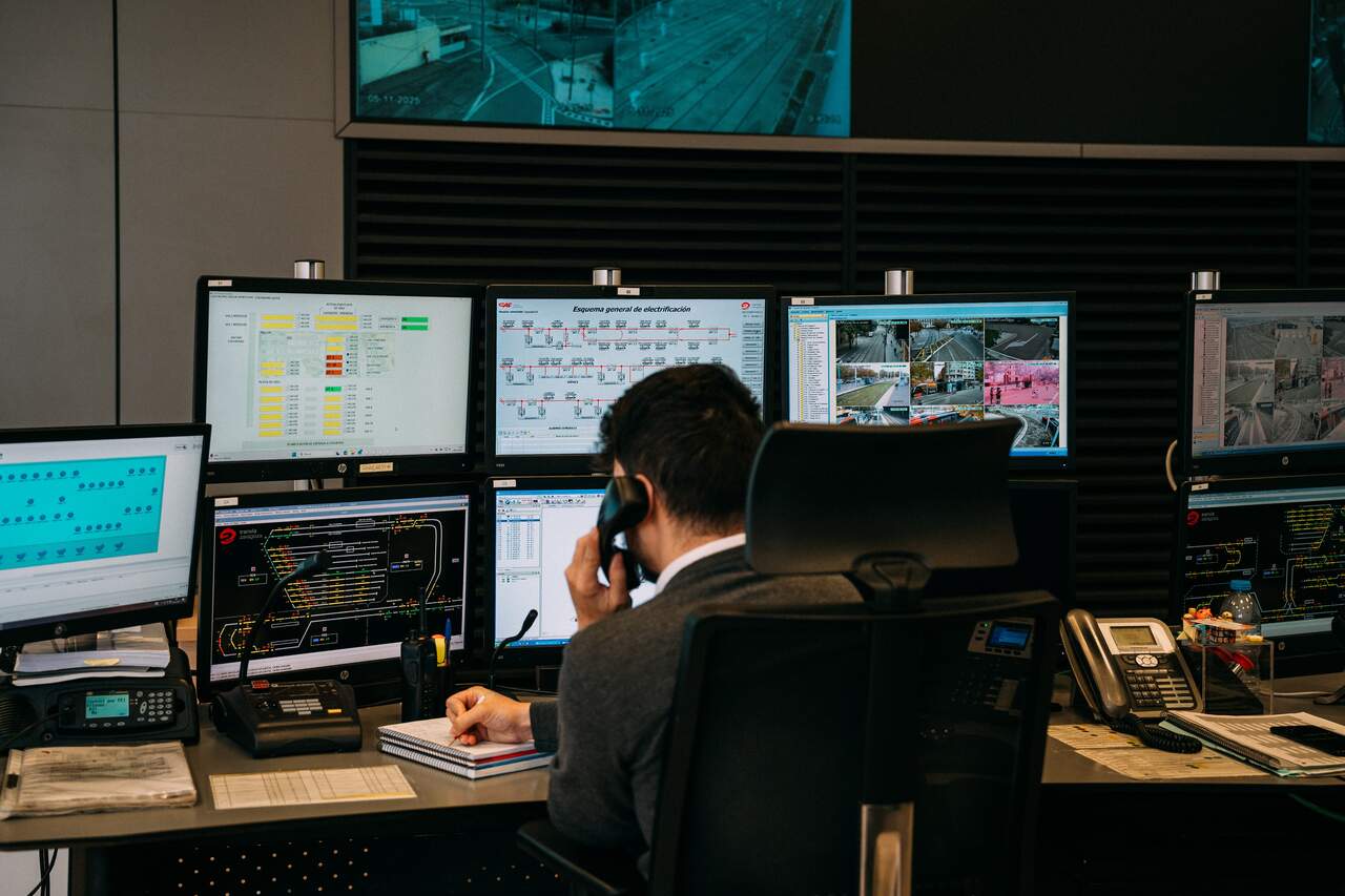 El interior del Puesto de Control Central. Álvaro Calvo para HOY ARAGÓN